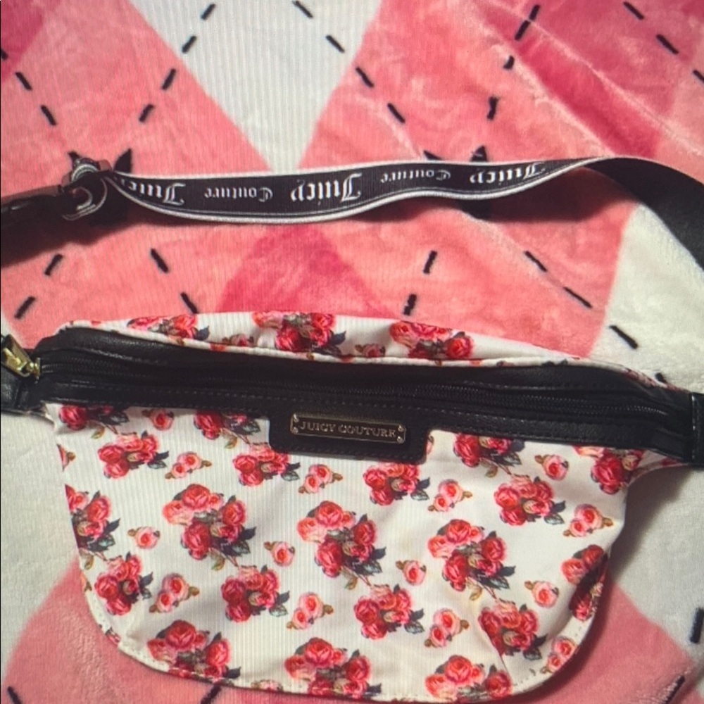 Juicy Couture Floral Fanny Pack - White and Pink